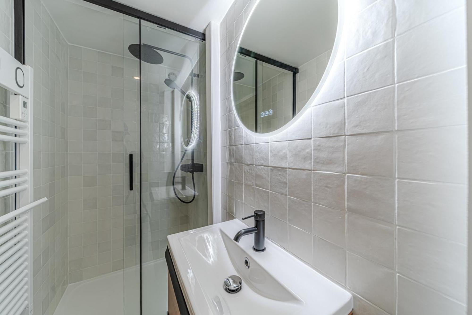 Charming Renovated Pied-A-Terre Saxe Gambetta Apartment ลียง ภายนอก รูปภาพ